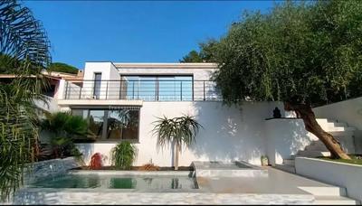 Maison - 109 m² - 2 pièces