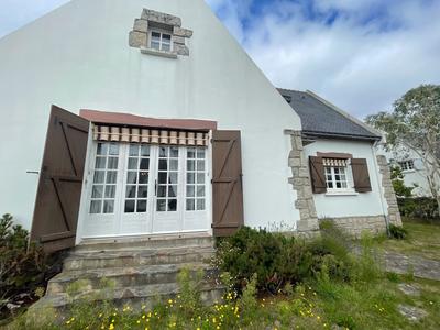 Maison - 142 m² - 8 pièces