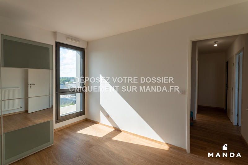 Appartement - 90 m² - 4 pièces