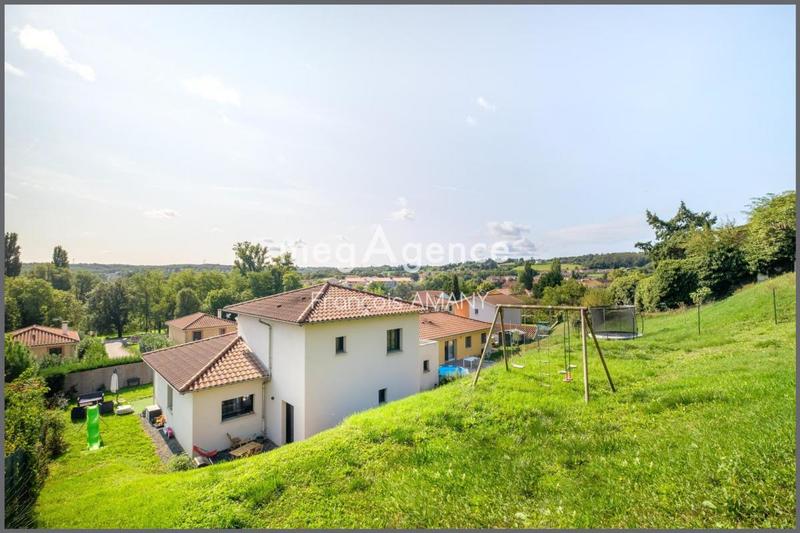 Maison - 163 m² - 6 pièces