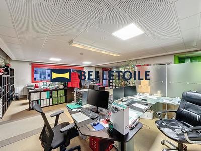 Bureau - 250 m²