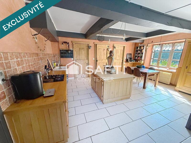 Maison - 179 m² - 6 pièces