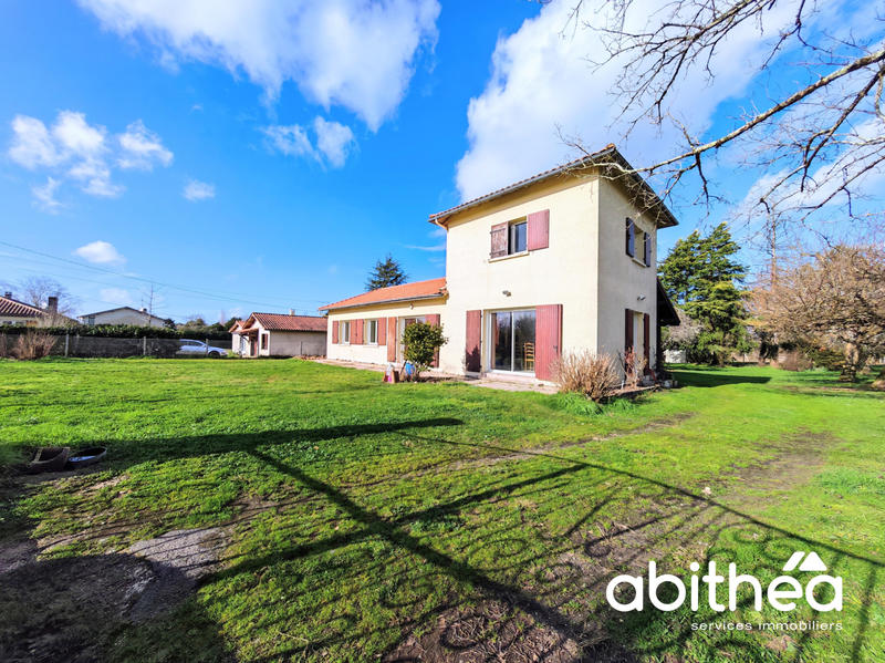 Maison - 140 m² - 5 pièces