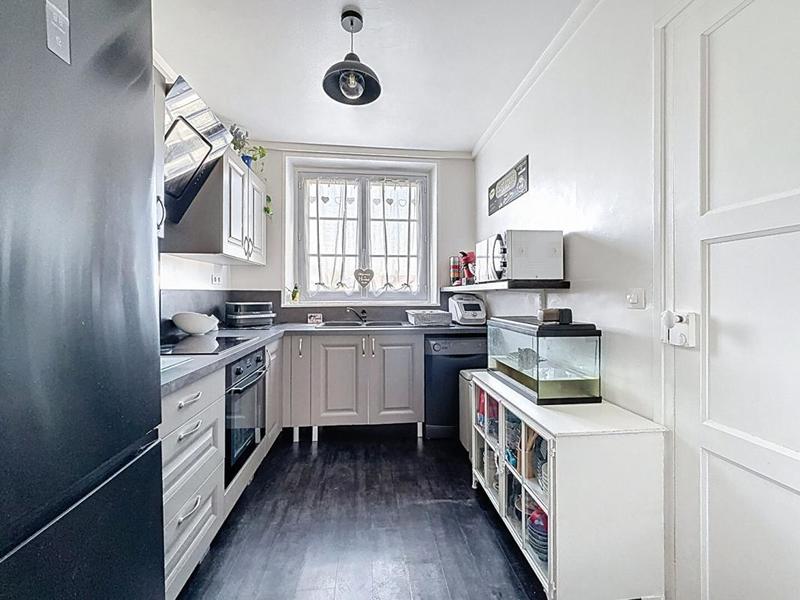 Maison - 80 m² - 4 pièces