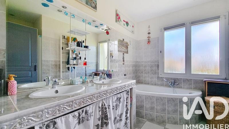 Maison - 142 m² - 6 pièces