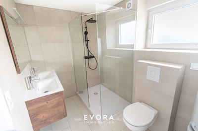 Appartement - 79 m² - 3 pièces