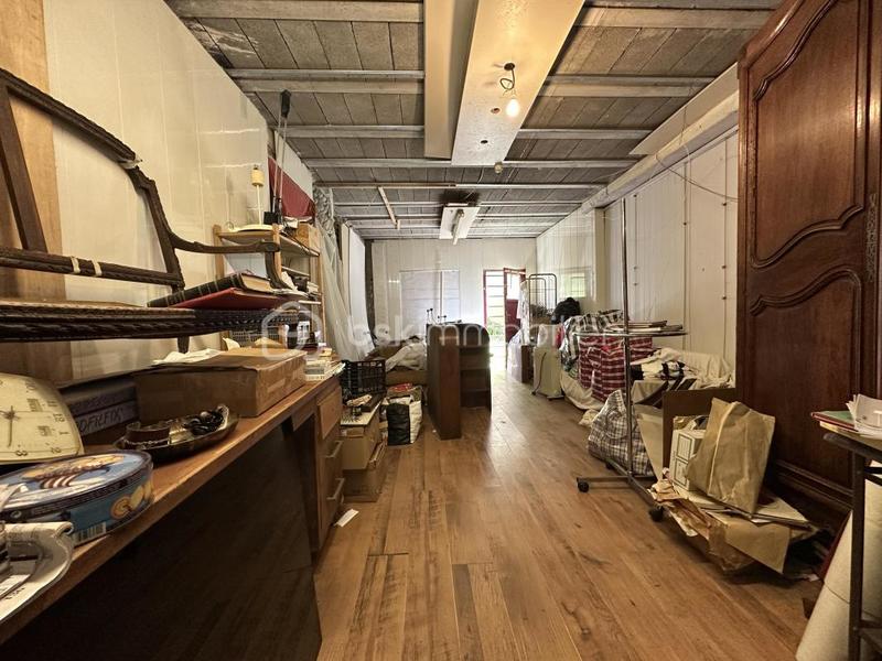 Local commercial - 79 m² - 3 pièces