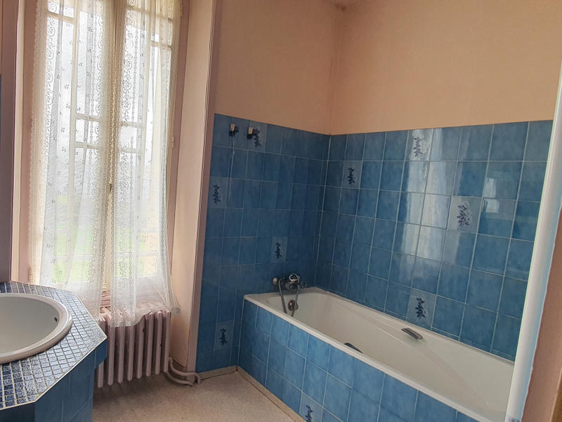 Maison - 167 m² - 6 pièces