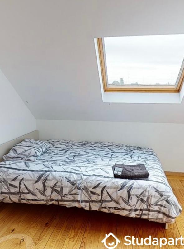 Chambre - 9 m² - 1 pièce