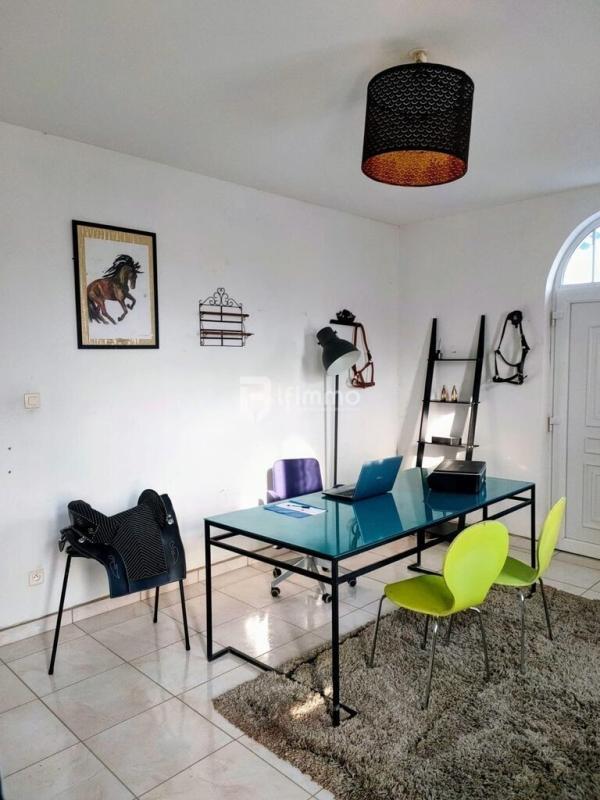 Maison de domaine équestre - 220 m² - 6 pièces