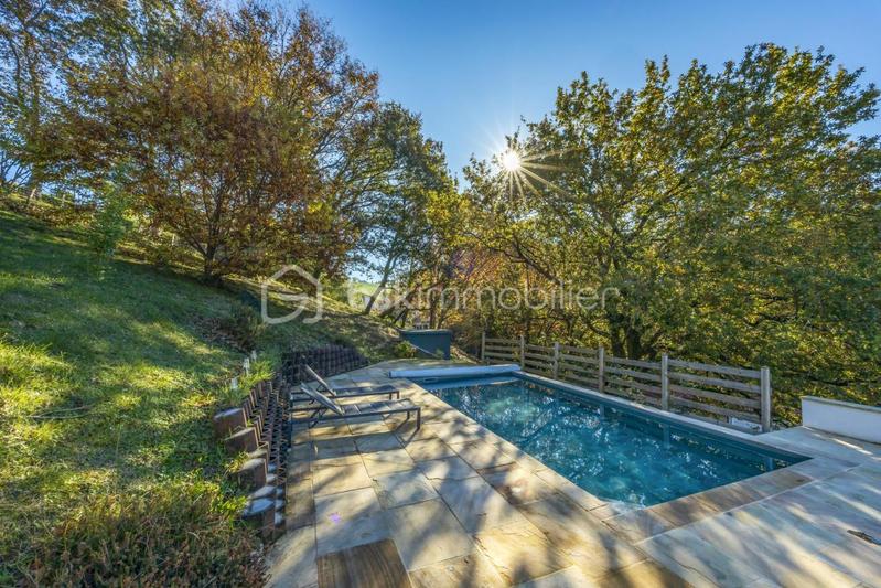 Maison - 158 m² - 5 pièces