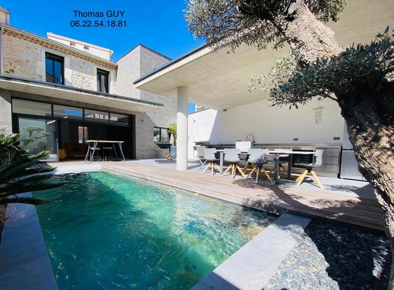 Maison de ville - 230 m² - 5 pièces