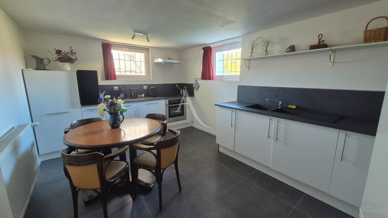 Maison - 170 m² - 7 pièces