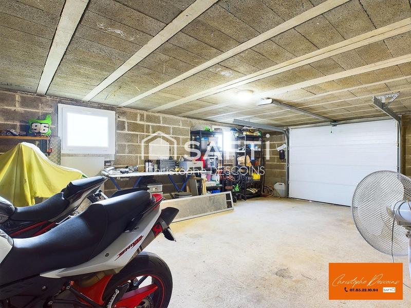 Maison - 97 m² - 5 pièces