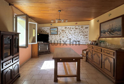 Maison de village - 100 m² - 4 pièces