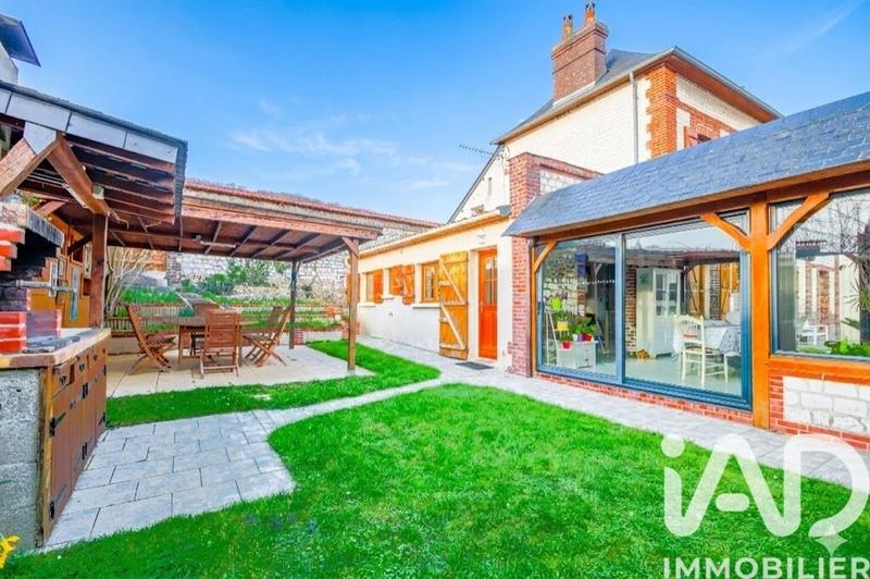 Maison de village - 181 m² - 8 pièces