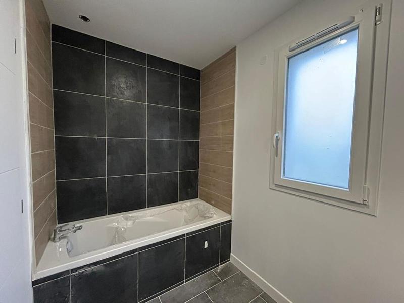 Maison - 123 m² - 5 pièces