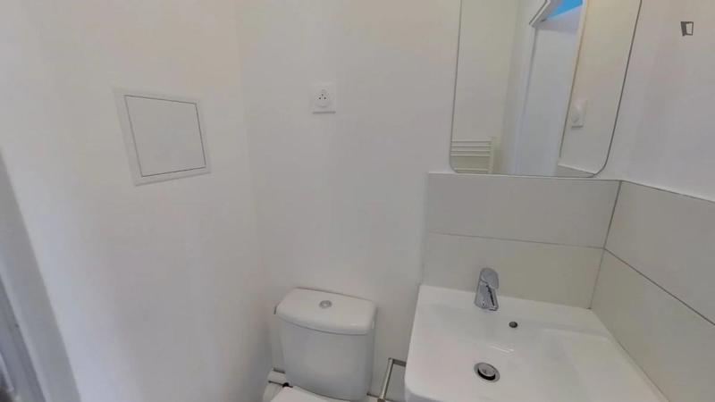 Chambre - 10 m² - 11 pièces