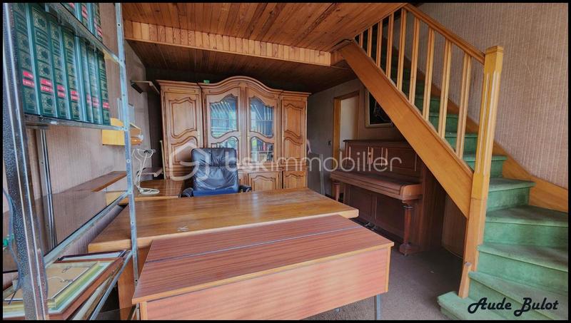 Maison - 165 m² - 8 pièces