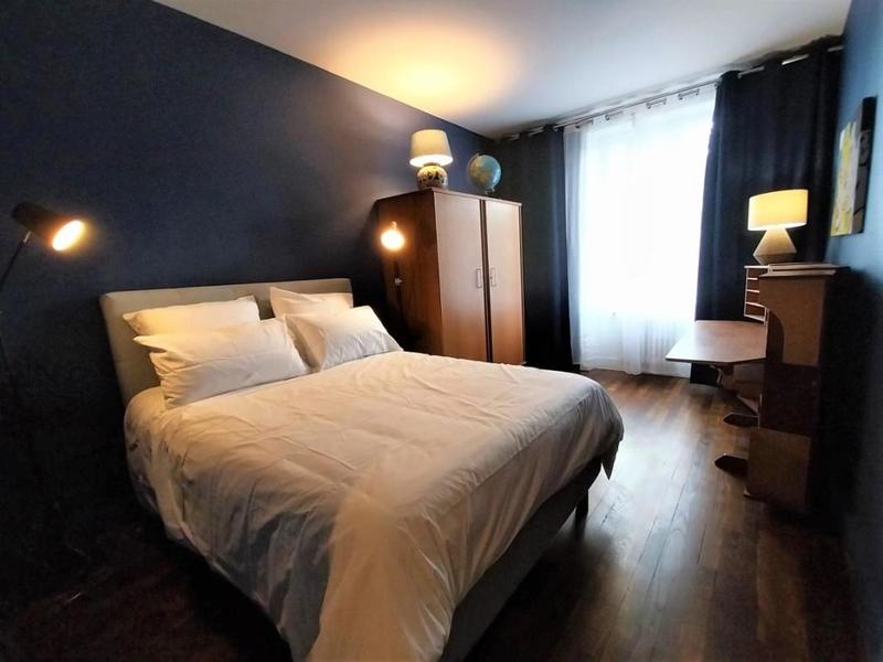 Propriété - 435 m² - 10 pièces