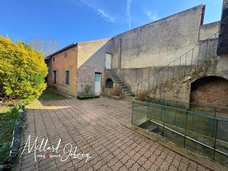 Immeuble - 161 m² - 4 pièces