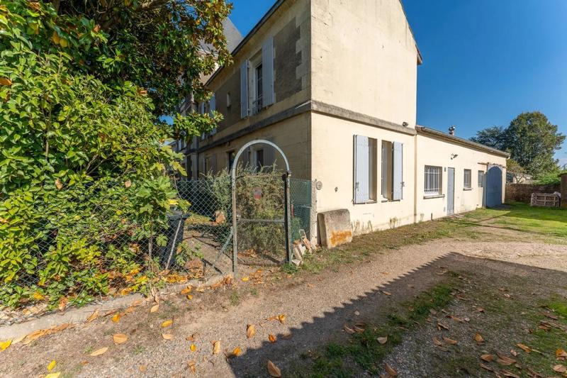 Maison de maîtres - 220 m² - 8 pièces