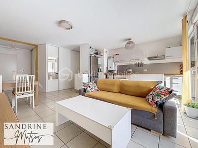 Appartement - 74 m² - 4 pièces