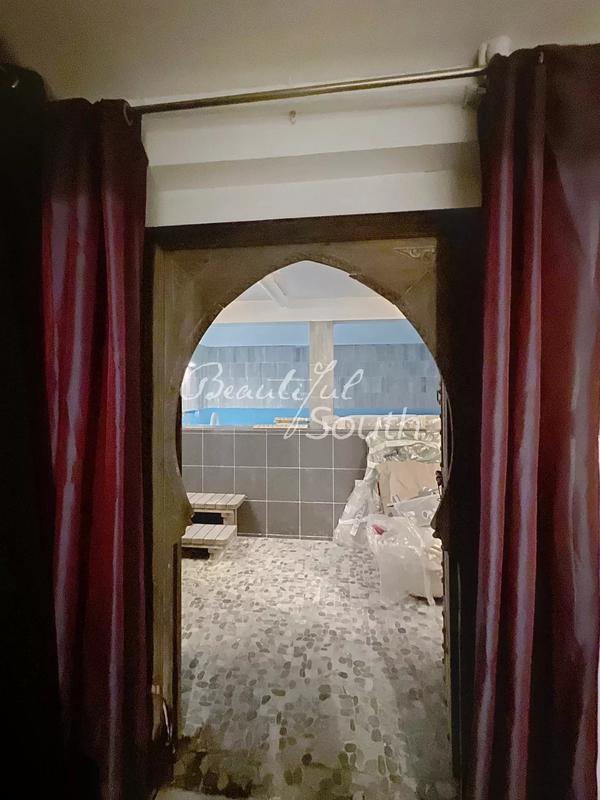 Villa - 300 m² - 7 pièces