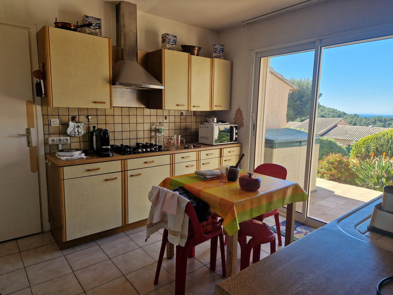 Maison - 105 m² - 4 pièces