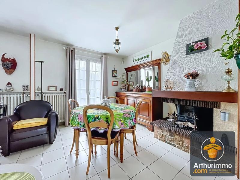 Maison - 80 m² - 4 pièces