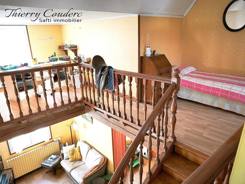 Maison - 170 m² - 7 pièces