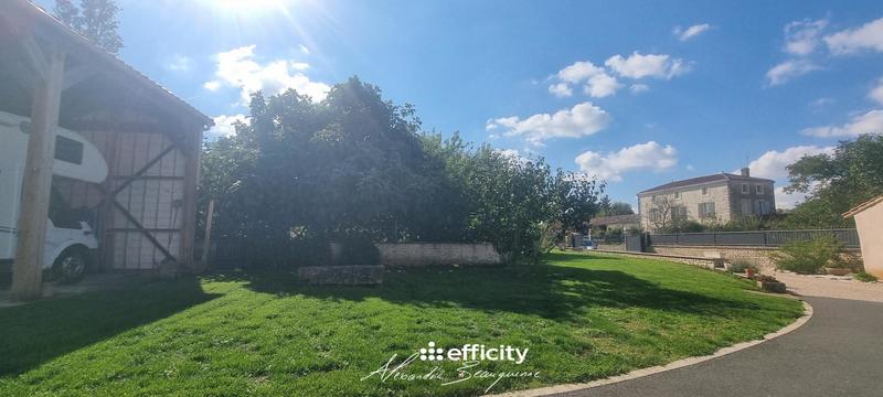 Maison - 258 m² - 11 pièces