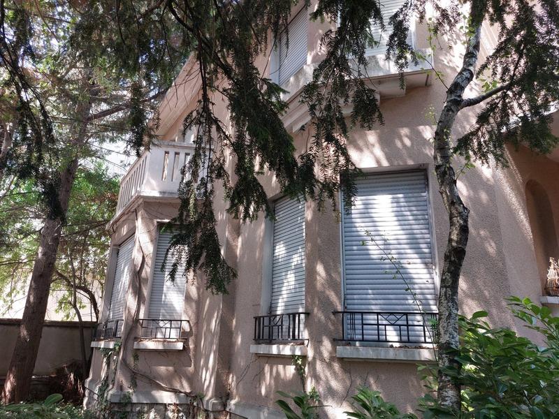 Maison - 200 m² - 7 pièces