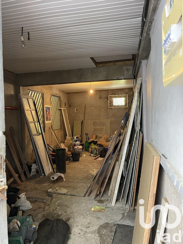 Maison - 220 m² - 4 pièces