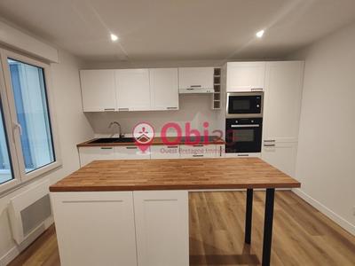 Maison - 107 m² - 5 pièces