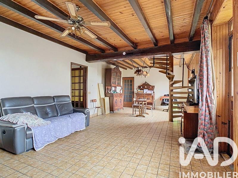 Maison - 258 m² - 10 pièces