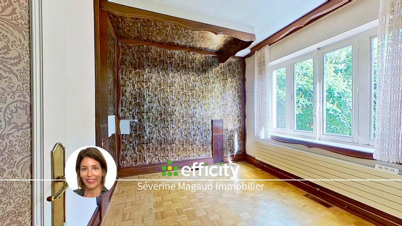 Maison - 232 m² - 6 pièces