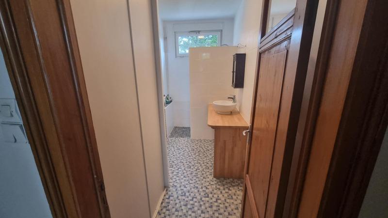 Maison bourgeoise - 250 m² - 12 pièces