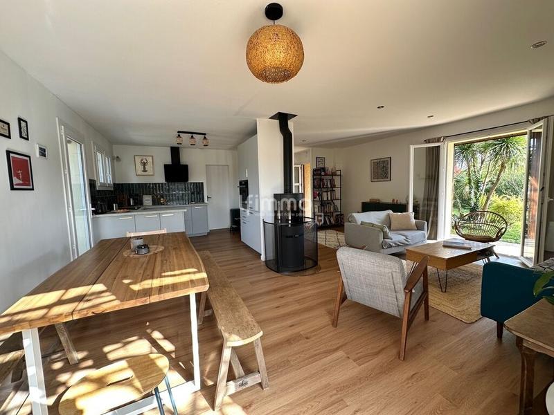 Maison - 123 m² - 6 pièces