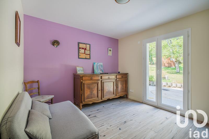 Maison - 195 m² - 8 pièces