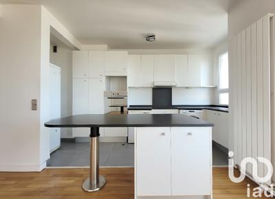 Appartement - 80 m² - 4 pièces