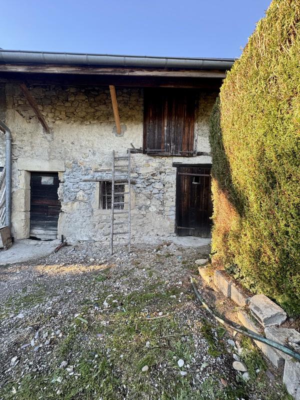 Grange - 100 m² - 4 pièces