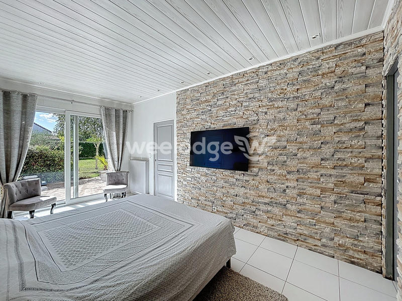 Villa - 200 m² - 7 pièces