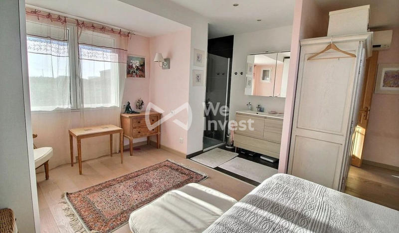 Maison - 193 m² - 7 pièces