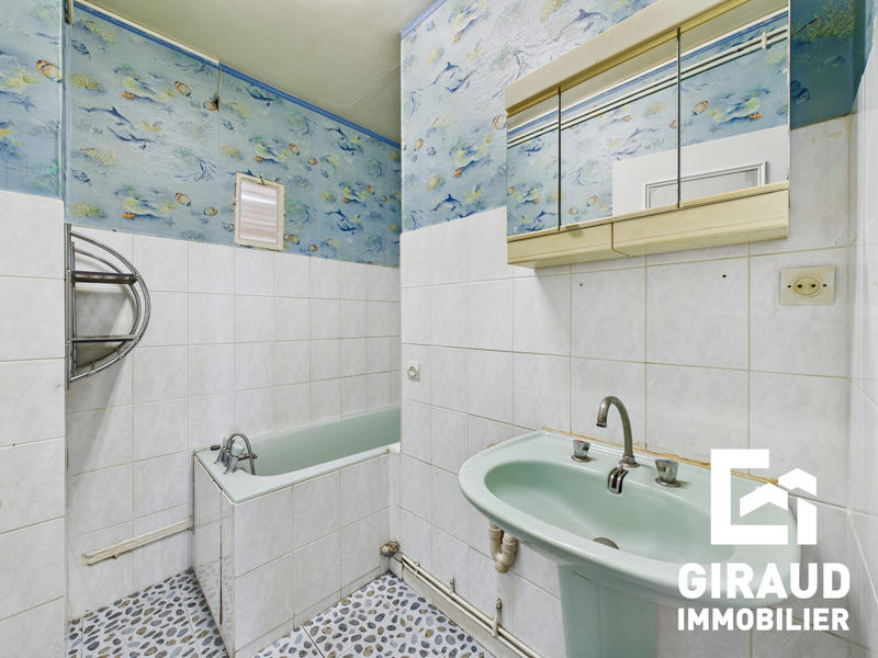 Appartement - 87 m² - 4 pièces