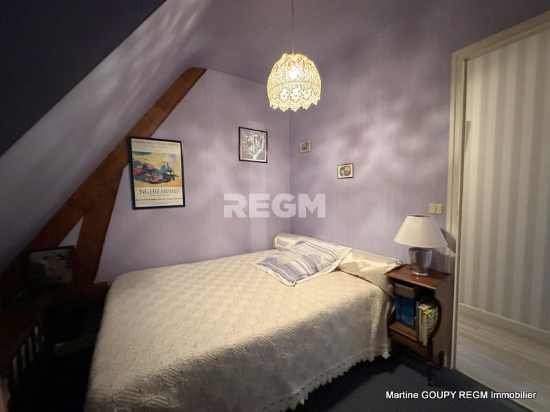 Maison - 175 m² - 7 pièces