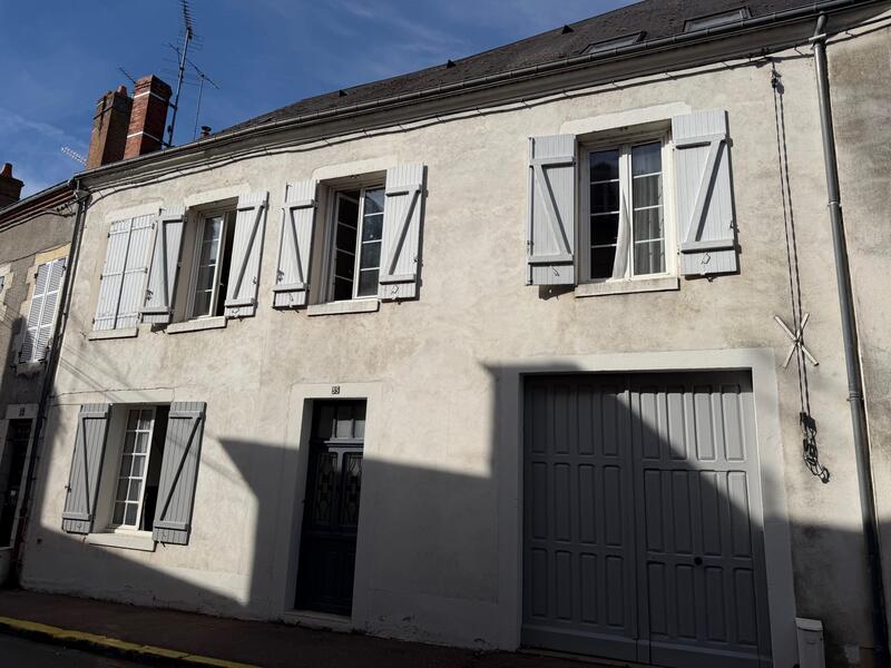 Maison - 144 m² - 6 pièces