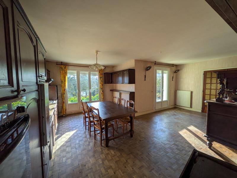 Maison - 135 m² - 6 pièces