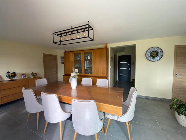 Maison - 146 m² - 6 pièces