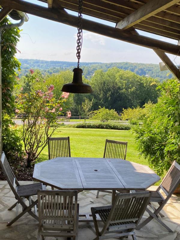 Maison - 300 m² - 12 pièces